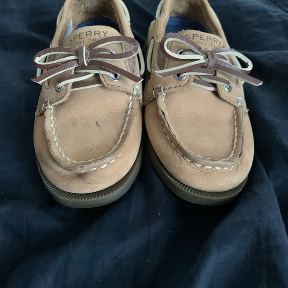 Toddler Sperry Shoes - Picture 3 of 4